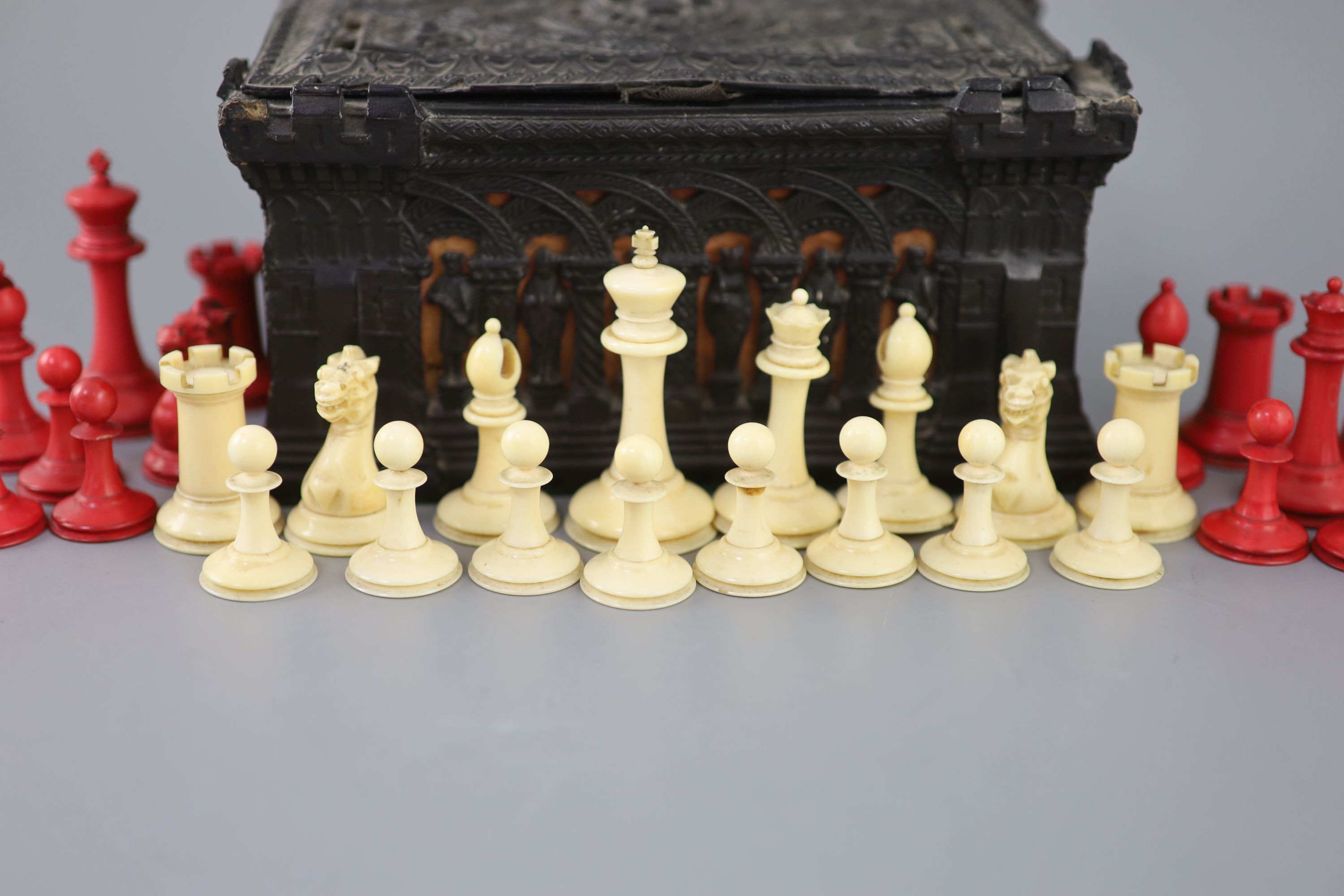 A Jaques London red and white ivory 2¾ Staunton chess set, c.1850, 8.25 x 6 x 4in.